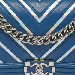 Pre Owned Chanel Blue/Iridescent Chevron PVC and Leather Medium Boy Flap Bag