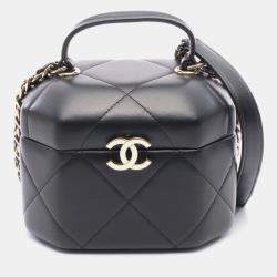 مملوكة مسبقًا حافظة شانيل باريس شاتو دو شينونسو جلد أسود فاندوم