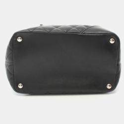 Pre Owned حقيبة شانيل كامبون خط جلد أسود اليدوية