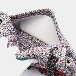 Pre Owned حقيبة شانيل قلاب كاميليا تويد بألوان متعددة للكتف