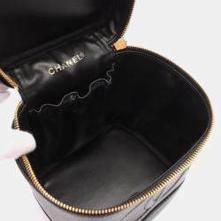 Pre Owned Chanel CC Black Leather Vanity Case Clutch Bag