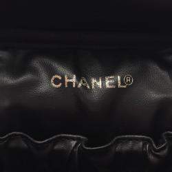Pre Owned Chanel CC Black Leather Vanity Case Clutch Bag