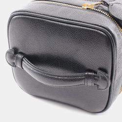 Pre Owned Chanel CC Black Leather Vanity Case Clutch Bag