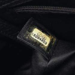 Pre Owned حقيبة شانيل توت جلد سوداء صغيرة بيتيت شوبينغ PST