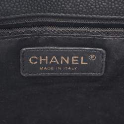 Pre Owned حقيبة شانيل توت جلد سوداء صغيرة بيتيت شوبينغ PST