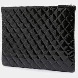 Pre Owned Chanel Black Large Quilted Patent O Case Clutch