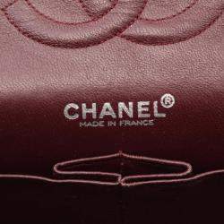 Pre Owned Chanel Classic Double Flap Medium Leather Shoulder Bag