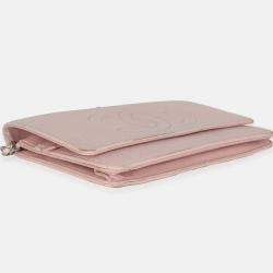 Pre Owned Chanel Pink Quilted Caviar Timeless CC Classic Wallet On Chain