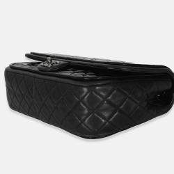 Pre Owned Chanel Black Quilted Patent Classic Jumbo Twist Flap Bag