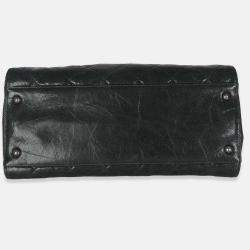 Pre Owned Chanel Black Distressed Quilted Caviar CC Crave Tote