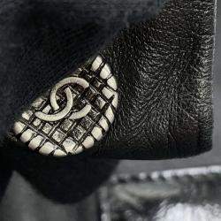 Pre Owned Chanel Shoulder Bag Coco Mark Girl Lambskin Black