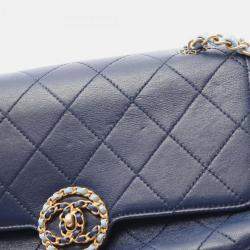 Pre Owned Chanel Chanel19 Matelasse Shoulder Bag Lambskin Leather Blue