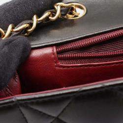 Pre Owned Chanel Matelasse Diana Flap Shoulder Bag In Lambskin Leather Black