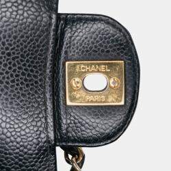 Pre Owned Chanel Black Medium Classic Caviar Double Flap