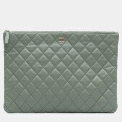 Pre Owned Chanel Green Large Quilted Lambskin O Case Clutch