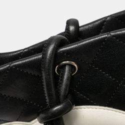 Pre Owned Chanel Black Medium Lambskin Cambon Ligne Tote