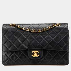 Pre Owned Chanel Black Medium Classic Lambskin Double Flap