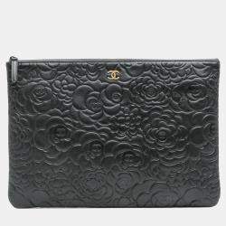 Pre Owned Chanel Black Large CC Embossed Lambskin Camellia O Case Clutch