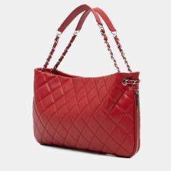Pre Owned Chanel Red Quilted Caviar Expandable Zip Tote