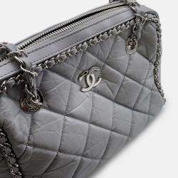 Pre Owned Chanel Luxury Line Chain shoulder Bag Light Gray Calf Leather