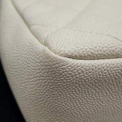 Pre Owned Chanel Matelasse Chain shoulder Bag White Caviar Leather