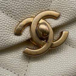 Pre Owned Chanel Matelasse Chain shoulder Bag White Caviar Leather