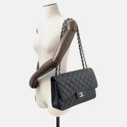 Pre Owned Chanel Matelasse W Flap Chain shoulder Black Caviar Leather Size 30