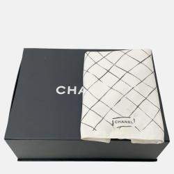 Pre Owned Chanel Matelasse W Flap Chain shoulder Black Caviar Leather Size 30