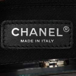 Pre Owned Chanel Black Quilted Crinkled Leather CC Delivery Bag