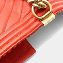 Pre Owned Chanel Boy Chanel Chevron V-Stitch Shoulder Bag In Lambskin Leather Red