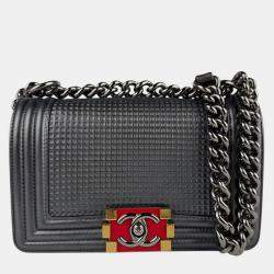 Pre Owned Chanel Boy Chanel Shoulder Bag In Metallic Gray Leather