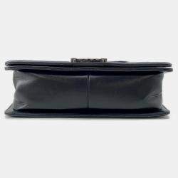 Pre Owned Chanel Boy Chain Shoulder Bag With Coco Mark Caviar Skin Black