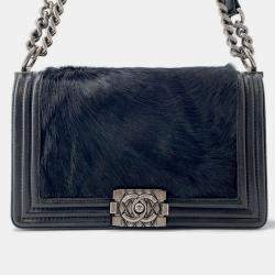 Pre Owned Chanel Boy Chain Shoulder Bag With Coco Mark Caviar Skin Black
