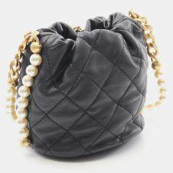 Pre Owned Chanel Matelasse Shoulder Bag Lambskin Leather Black