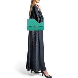 Pre Owned Chanel Green Quilted Caviar Leather Maxi Classic Double Flap Bag