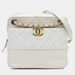 Pre Owned Chanel CC Quilted Lambskin Chain Crossbody