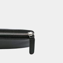 Pre Owned Chanel Black Medium Caviar Lucky Clover O Case Clutch