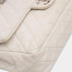 Pre Owned Chanel White Medium Classic Caviar Double Flap