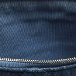 مملوكة مسبقًا حقيبة شانيل دينيم 19 كلاتش جديدة متوسطة