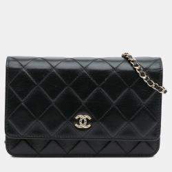 Pre Owned Chanel Black CC Quilted Calfskin Wallet on Chain