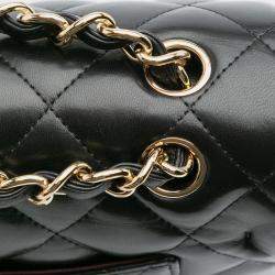 Pre Owned Chanel Black Jumbo Classic Lambskin Double Flap