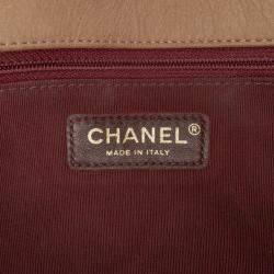 Pre Owned Chanel Brown Jumbo Quilted Iridescent Calfskin Happy Stitch Flap