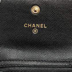 Pre Owned Chanel Black Quilted Caviar Boy Card Holder with Chain
