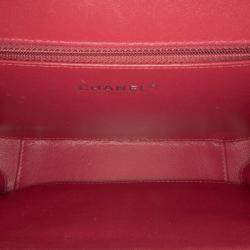 Pre Owned Chanel White Medium Caviar CC Filigree Vanity Case