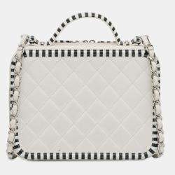 Pre Owned Chanel White Medium Caviar CC Filigree Vanity Case