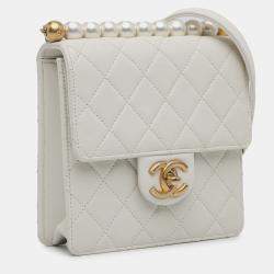 Pre Owned Chanel White Small Lambskin Chic Pearls Flap