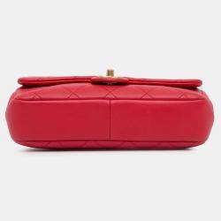 Pre Owned Chanel Red Medium Lambskin In The Loop Flap