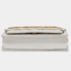 Pre Owned Chanel White Enchained Wallet on Chain