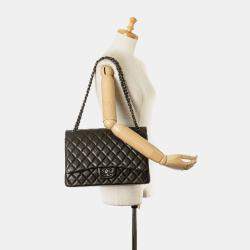 Pre Owned Chanel Black Maxi Classic Lambskin Double Flap