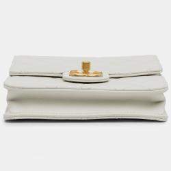 Pre Owned Chanel White Small Chic Pearls Flap